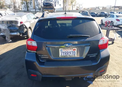 2017 Subaru Crosstrek 2.0I Premium z USA, uszkodzony, nr VIN JF2GPABC8H8250835